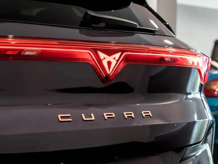 Cupra Terramar 1.5 e-Hybrid DSG VZ