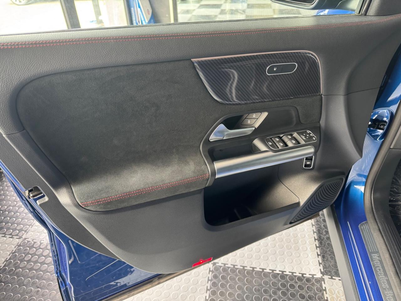 Mercedes-benz GLA 180 d Automatic AMG Line Premium Plus