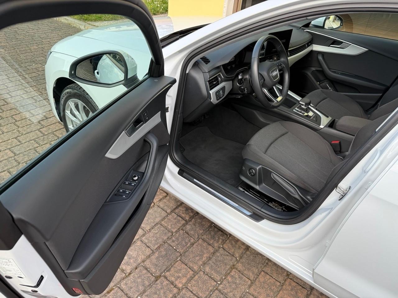 Audi A4 Avant 35 TDI/163 CV S tronic 2024/PREZZO REALE/STORICO/UNIPRO