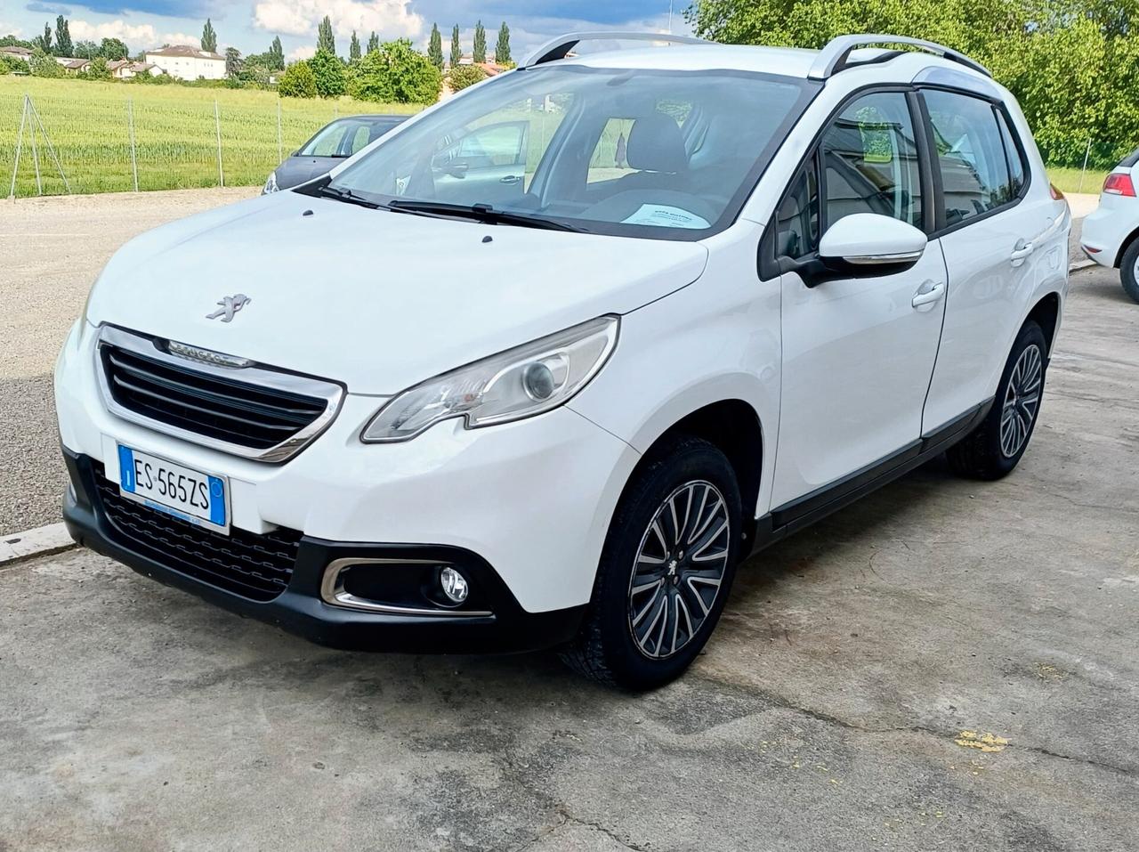 Peugeot 2008 1.2 VTi 82CV Access