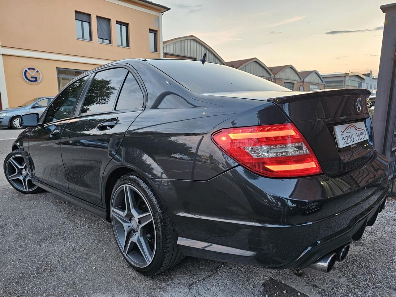 Mercedes-benz C 200 CDI 136cv*Look C63 AMG*Navi*Bi-Xeno*18*