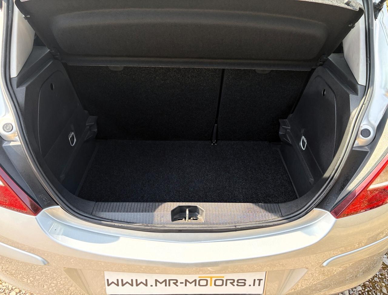 OPEL CORSA 1.2 GPL - BOMBOLA SCADE NEL 2032 - UNICO PROPRIETARIO