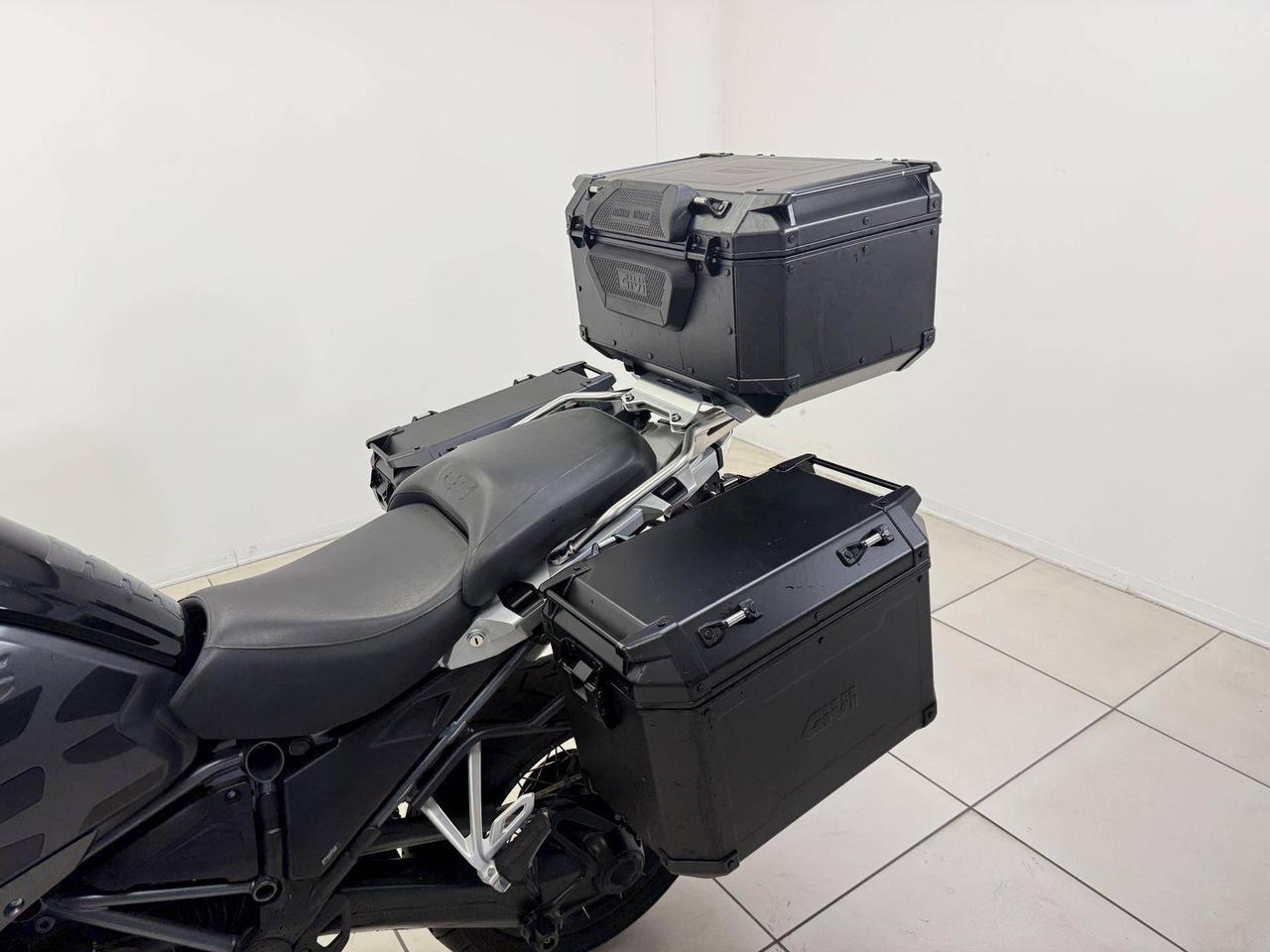 BMW R 1200 GS Adventure Triple Black