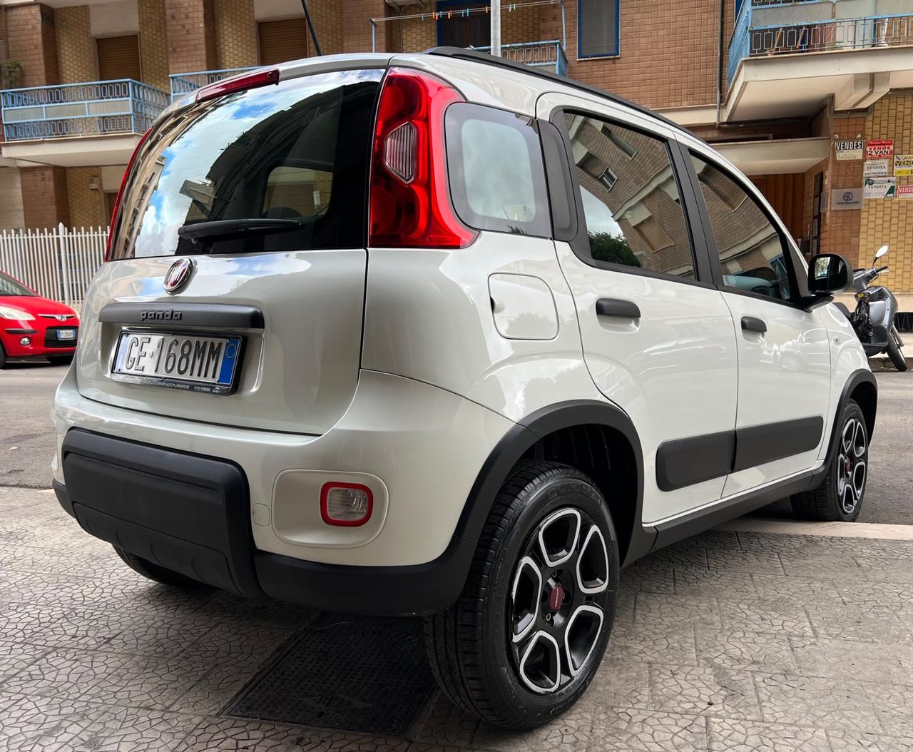 Fiat Panda 0.9 TwinAir Turbo Natural Power City Cross
