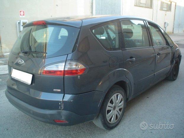 Ford S-Max 1.8 TDCi 125CV