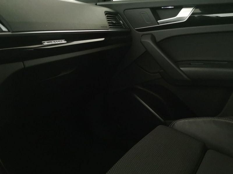 Audi Q5 Sportback 40 2.0 tdi mhev 12V Identity Black quattro s-tronic