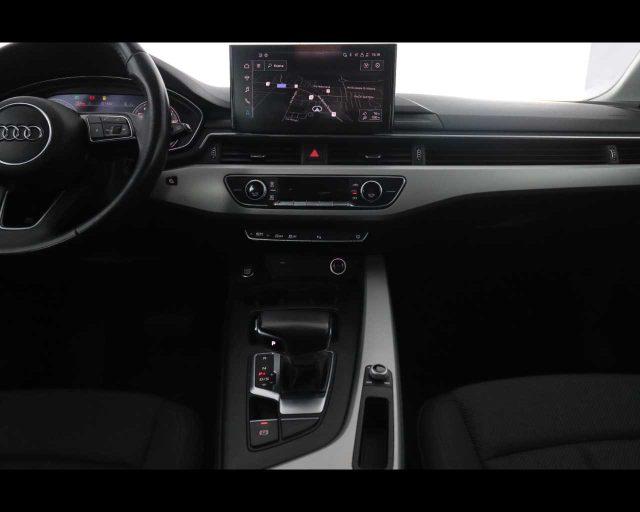 AUDI A4 Avant 35 TFSI S tronic Business Advanced