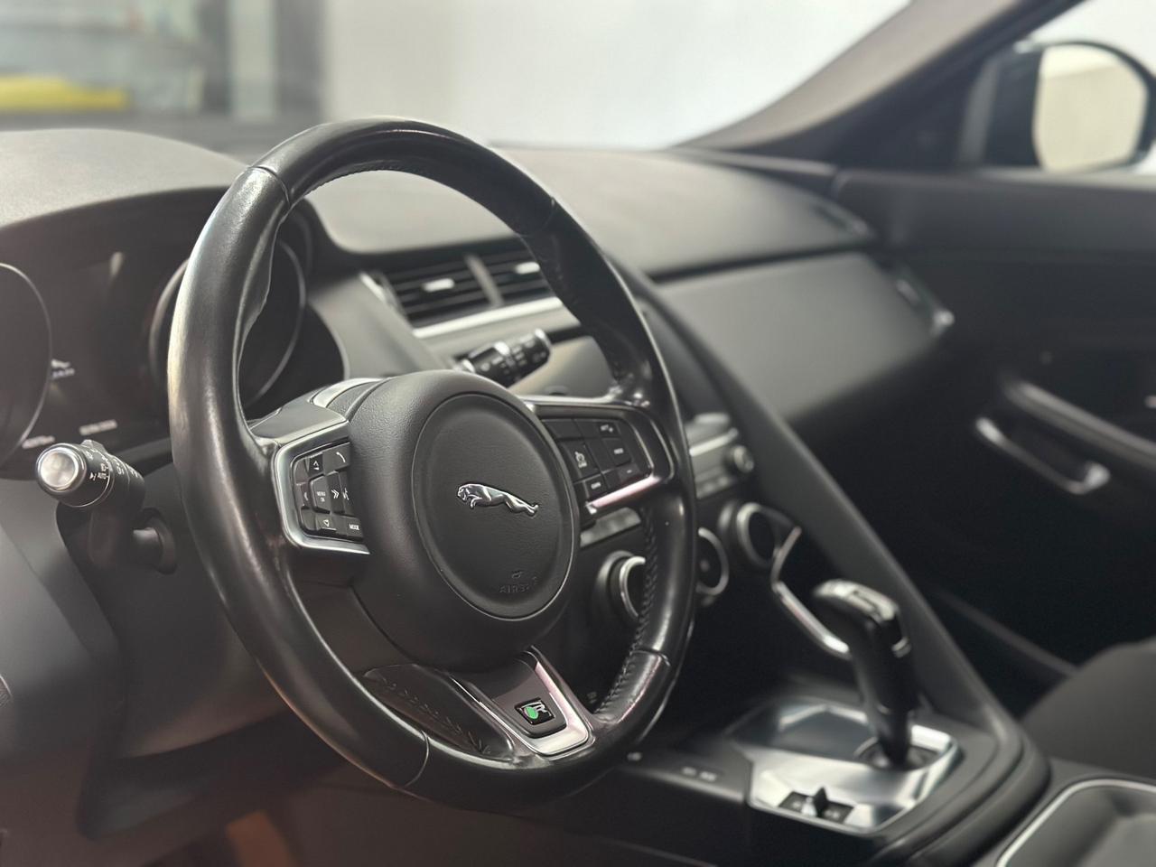 Jaguar E-Pace 2.0D 180 CV AWD R-Dynamic 2019