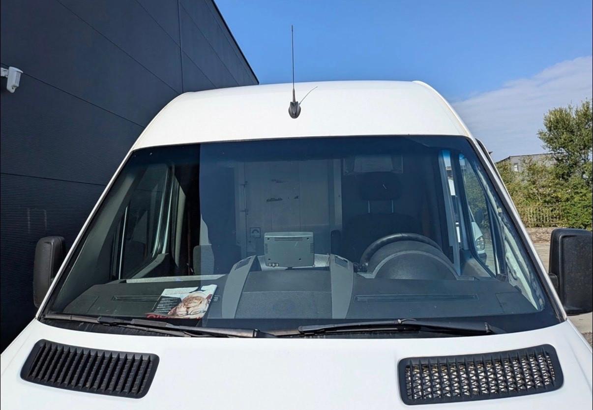 Mercedes Benz Sprinter