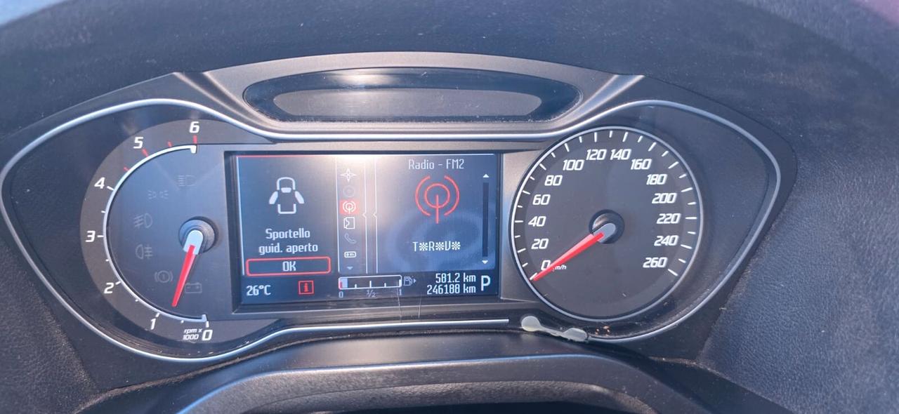 Ford S-Max 2.0 TDCi 163CV Titanium DPF 7 posti