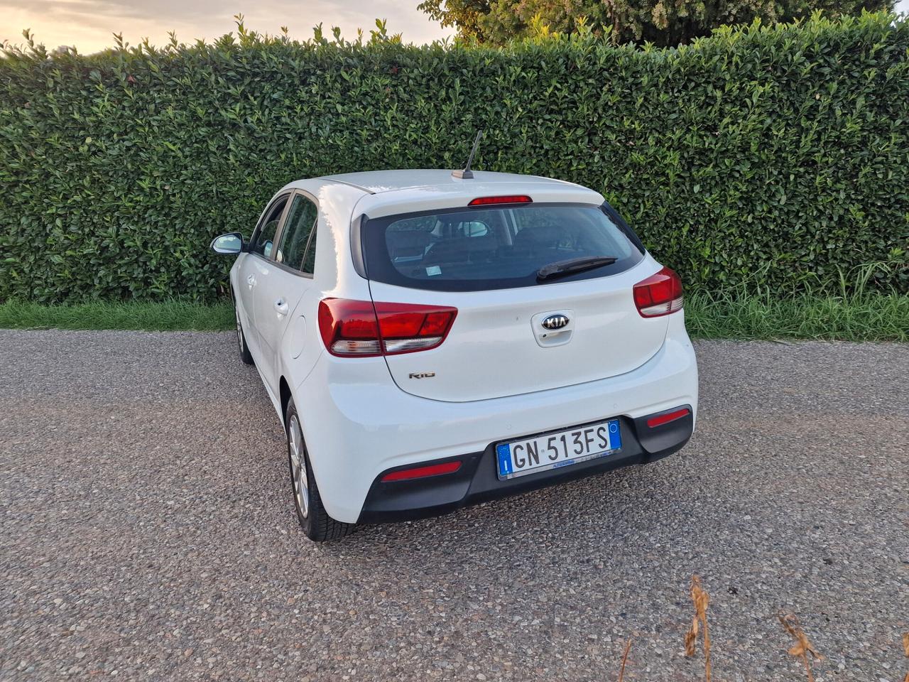 Kia Rio 1.2 5p unipro