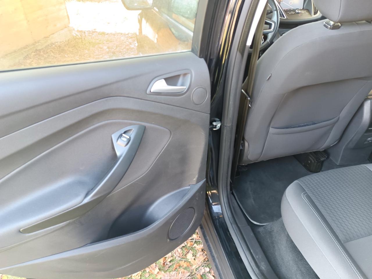 Ford C-Max 1.6 120CV GPL Plus