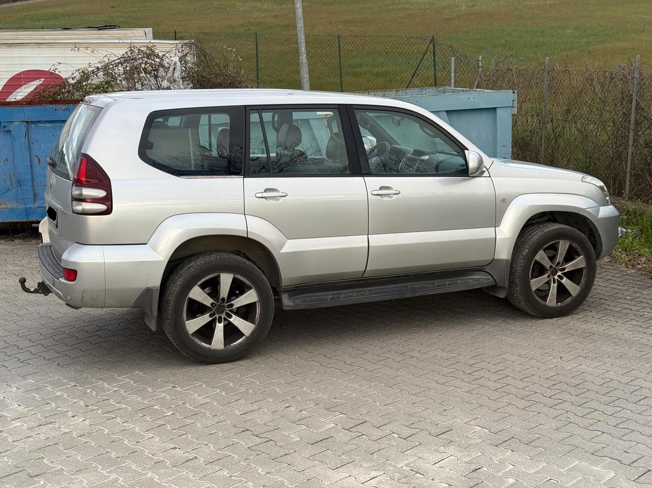 Toyota Land Cruiser 3.0 D-4D 16V cat 5 porte aut. Wagon