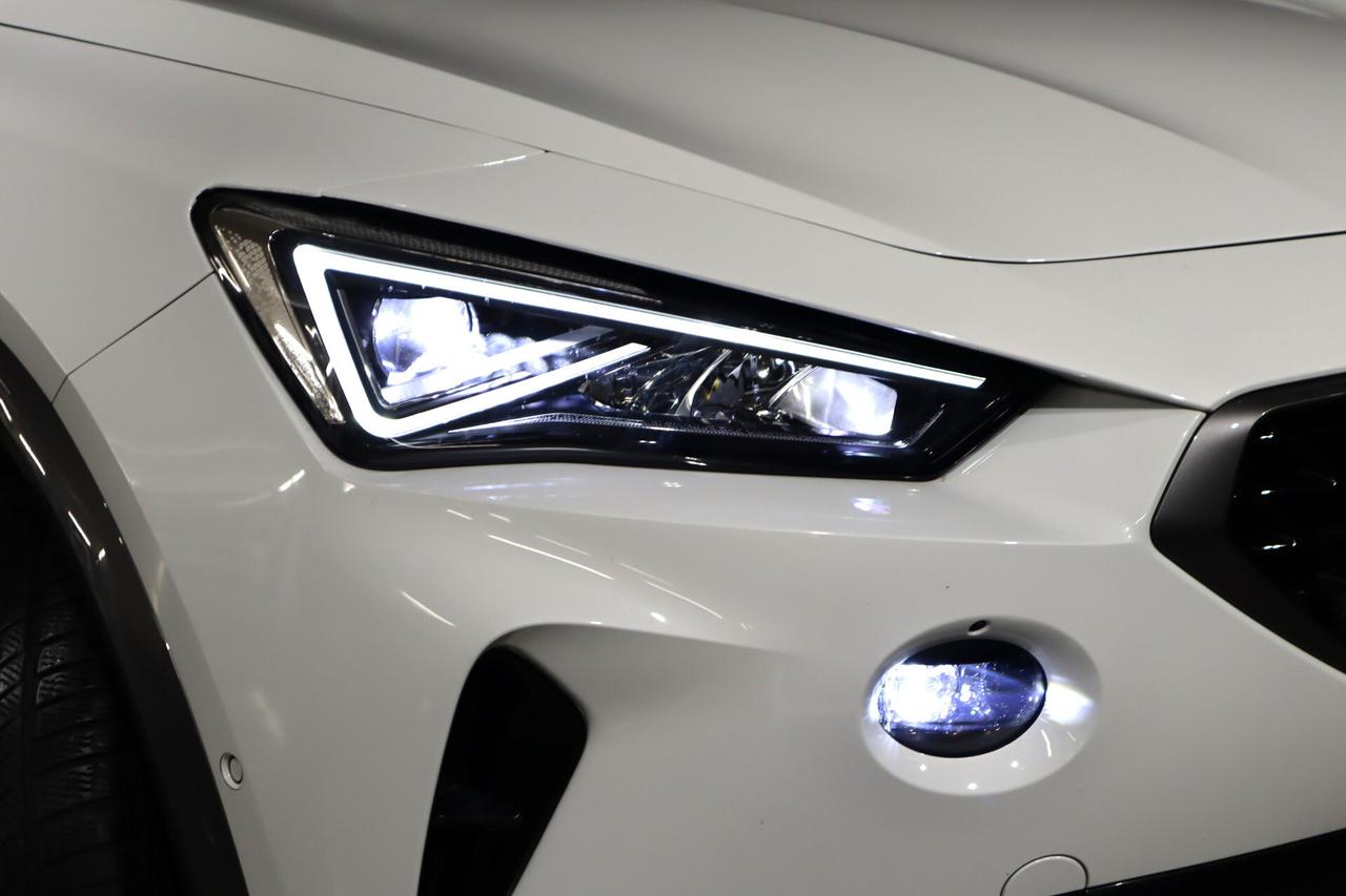 Cupra Formentor 1.5 TSI DSG NAVI CAMERA 18" ACC LED SOLO 15.500KM!