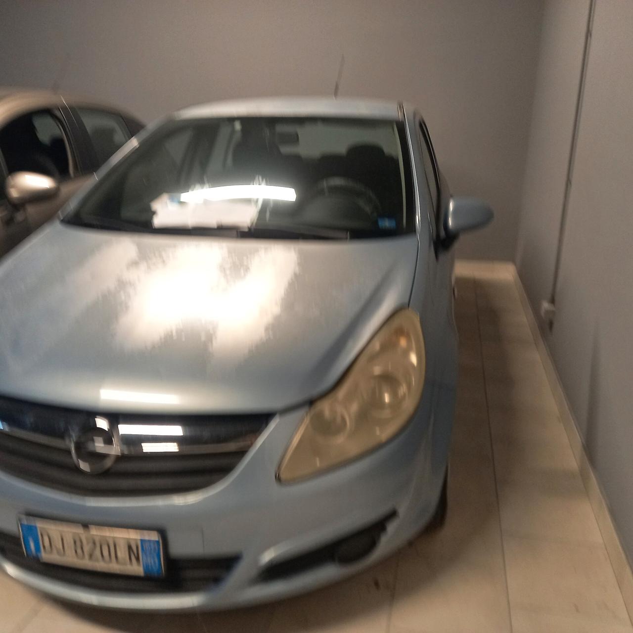 Opel Corsa 1.2 5 porte Easytronic Club