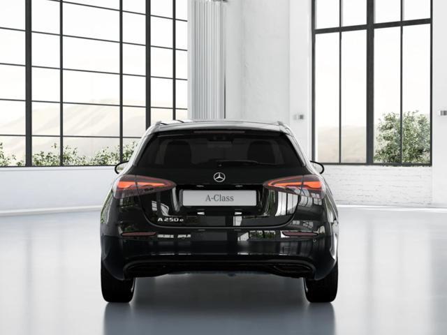 MERCEDES-BENZ A 250 e hybrid EQ Progressive Advanced