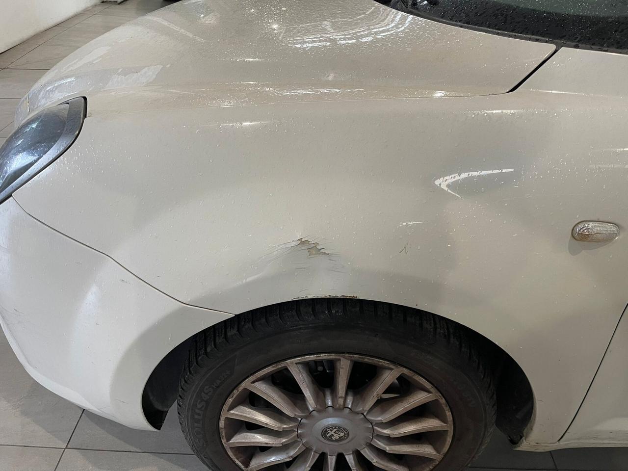 Alfa Romeo MiTo 1.3 JTDm 85 CV S&S Distinctive