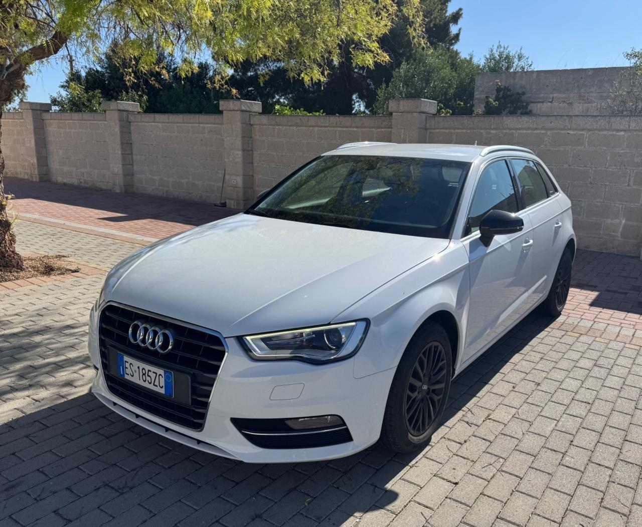 Audi A3 1.6 TDI 105 CV S tronic SPORT