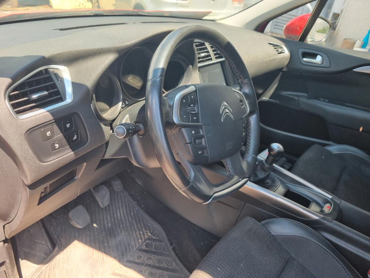 Citroen C4 1.6 VTi 120 Exclusive