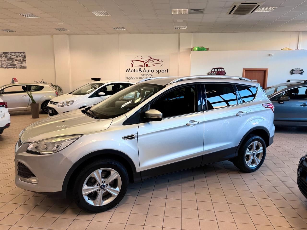 Ford Kuga 2.0 TDCI 115 CV 2WD Titanium