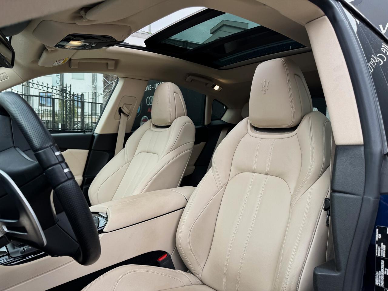 Maserati Levante 3.0 DS V6 Gransport 250CV Q4 TETTO 360