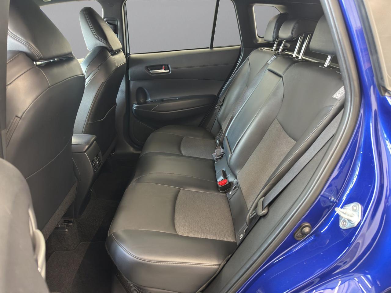 Toyota Corolla Cross 2.0h Lounge awd-i 197cv e-cvt