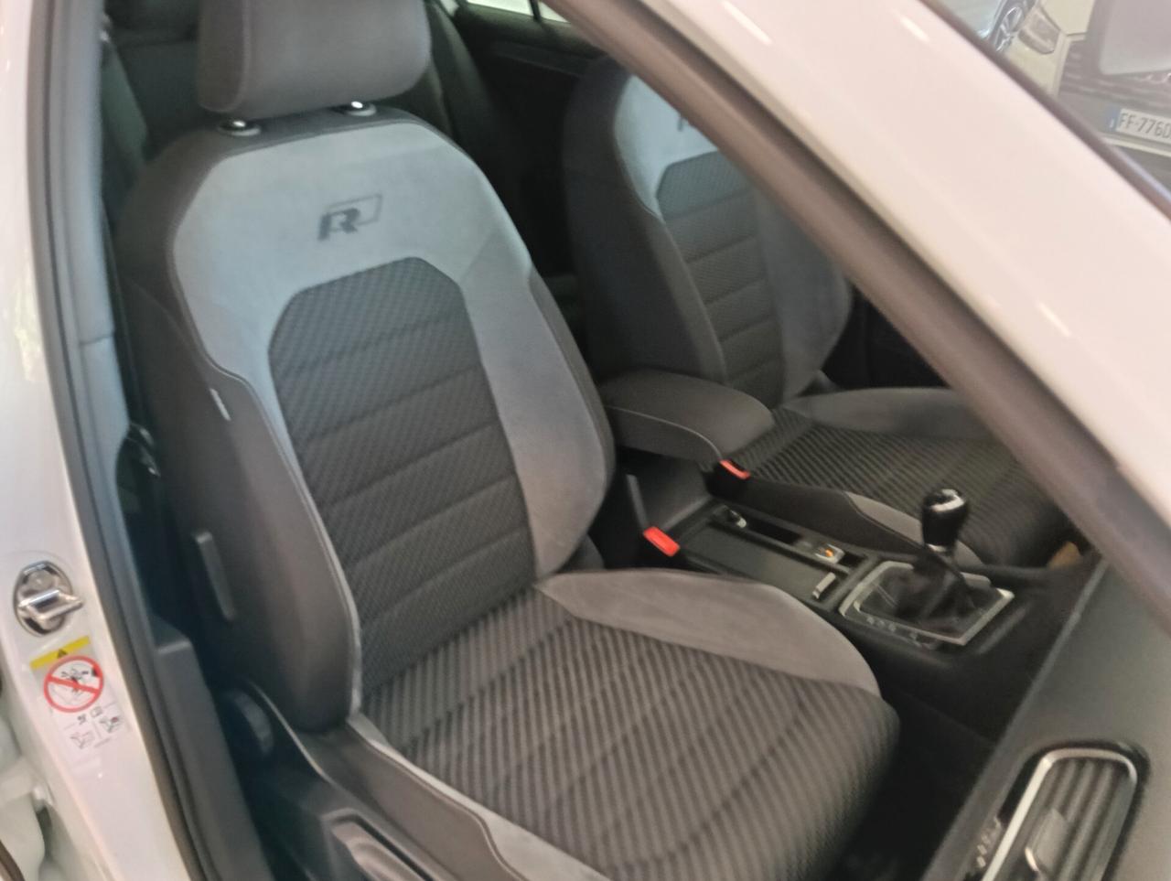 Volkswagen Golf 1.0 TSI 115 CV 5p. Sport BlueMotion Technology