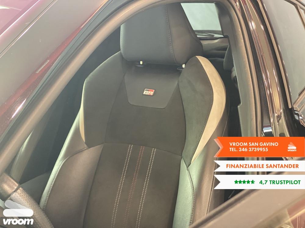 TOYOTA C-HR (2016-2023) C-HR 2.0 Hybrid E-CVT G...