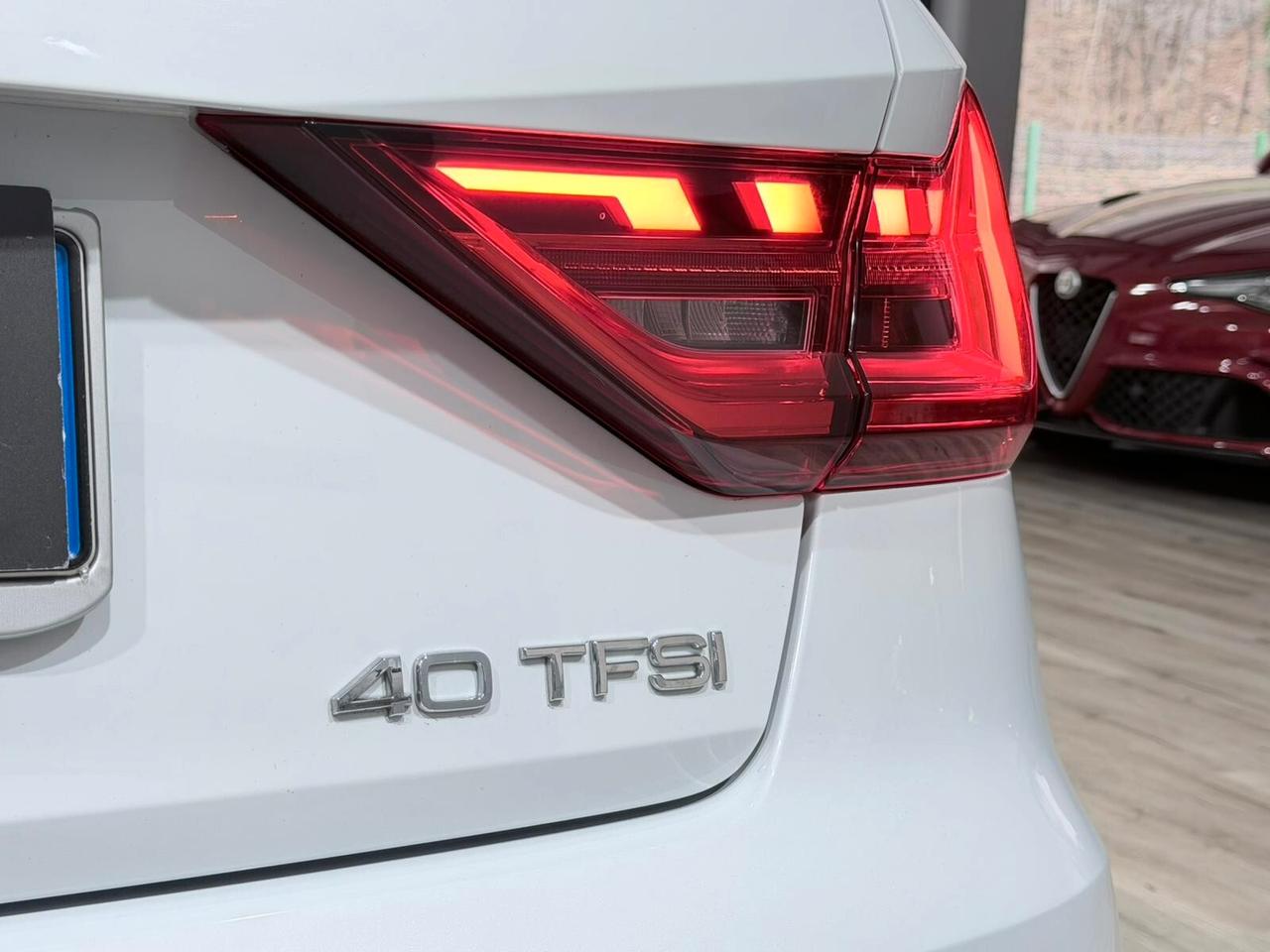 AUDI A1 SPB 40 2.0tfsi 200cv S-LINE S-TRONIC