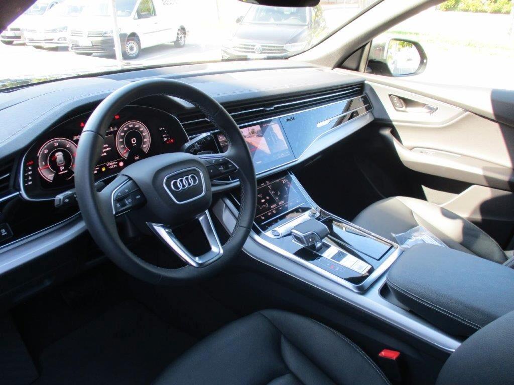 Audi Q8 SUV 45 TDI quattro tiptronic S line edition