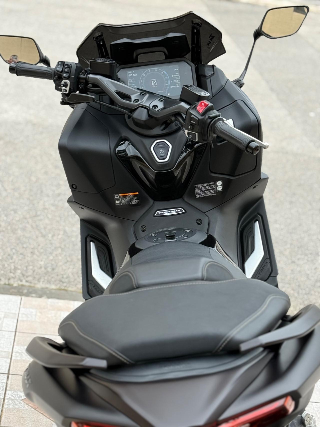 Yamaha TMAX 560 TECH MAX