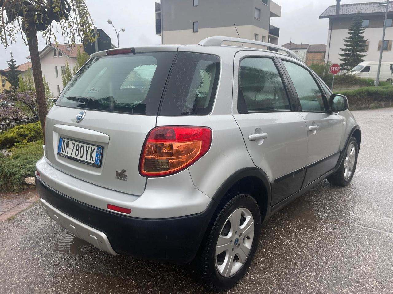 FIAT SEDICI 4x4 1.6 16v. EMOTION