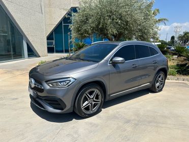 Mercedes-Benz GLA 250 e phev Premium possibilità noleggio no scoring