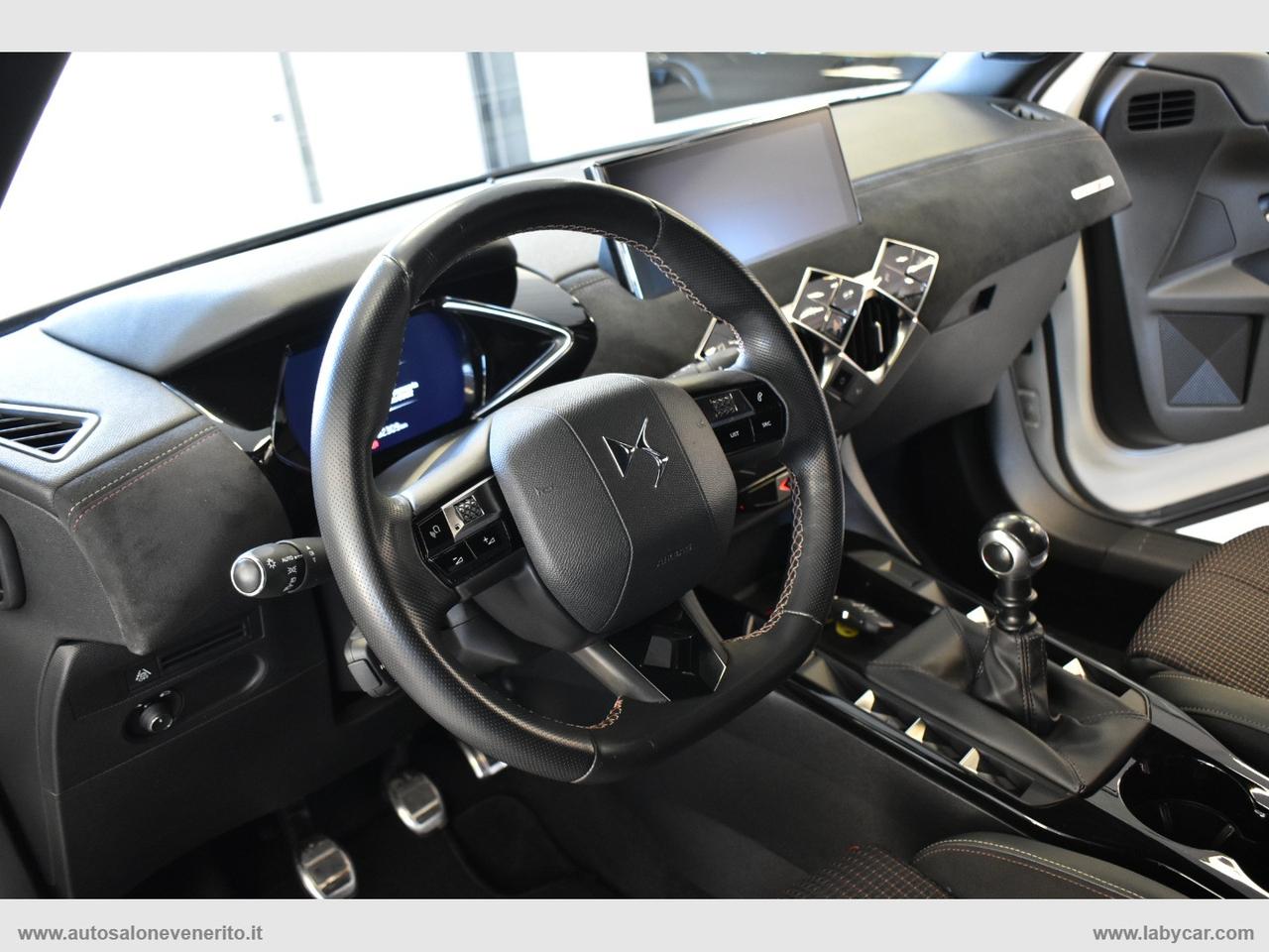 DS AUTOMOBILES DS 3 Crossback BlueHDi 100 Perform. Line