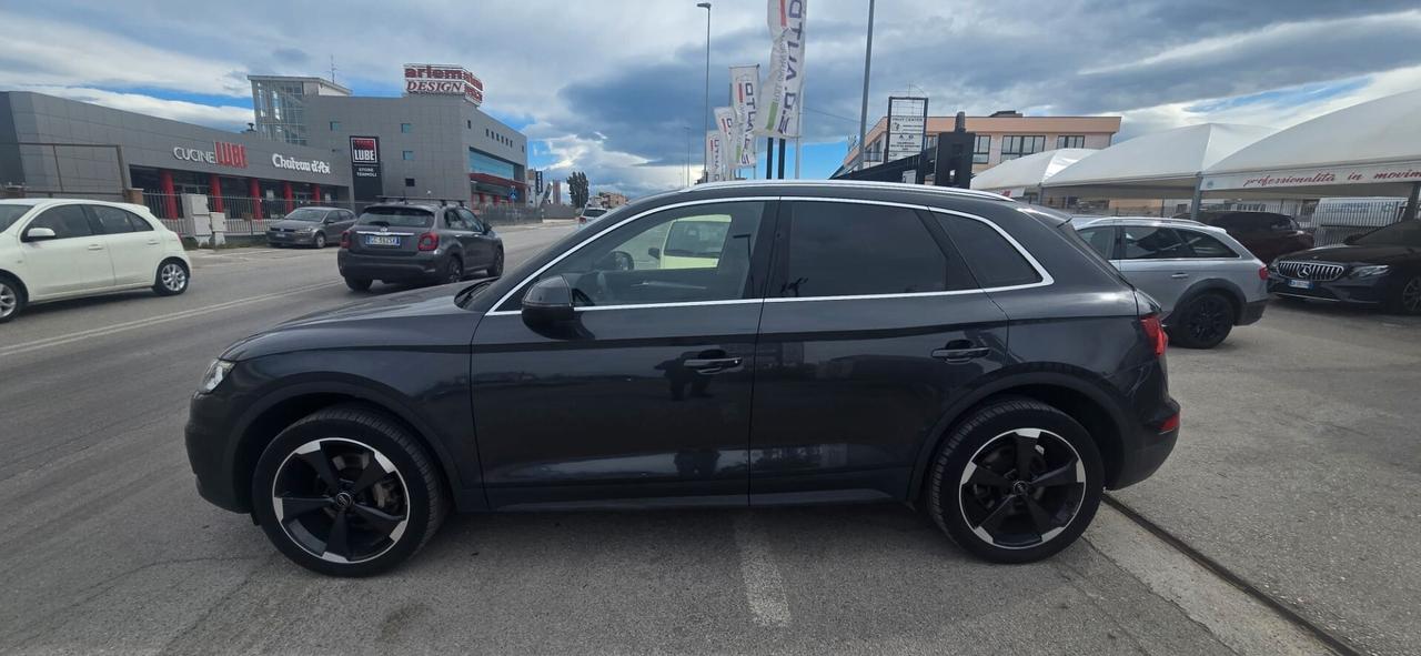 Audi Q5 40 TDI quattro S tronic Sport