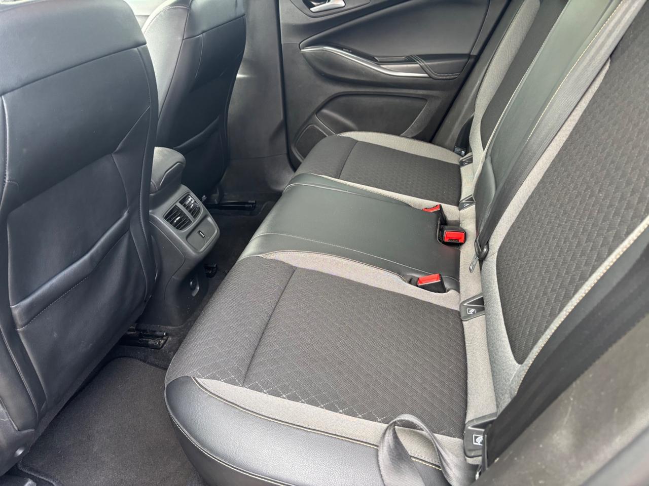 Opel Grandland X 1.5 diesel Ecotec Start&Stop Business