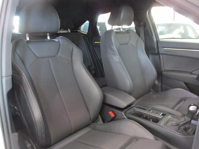 Audi Q3 SPB 35 TDI S tronic Identity Black