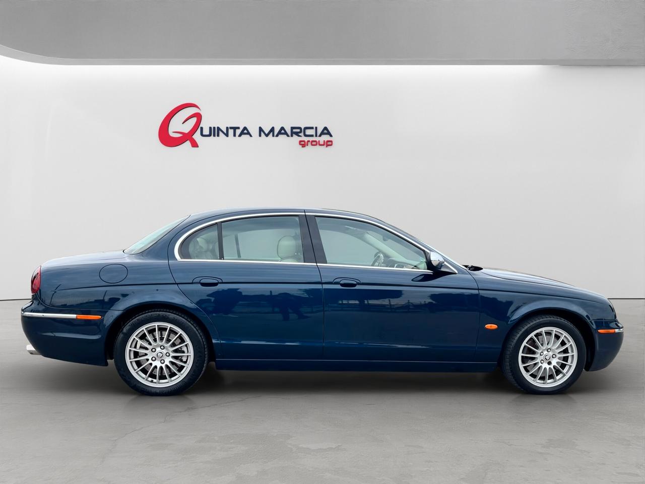 Jaguar S-Type 2.7d AUTOM. ISCRITTA ASI-TUA A € 157
