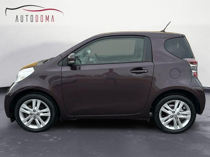 Toyota iQ 1.3 VVT-i Style CVT