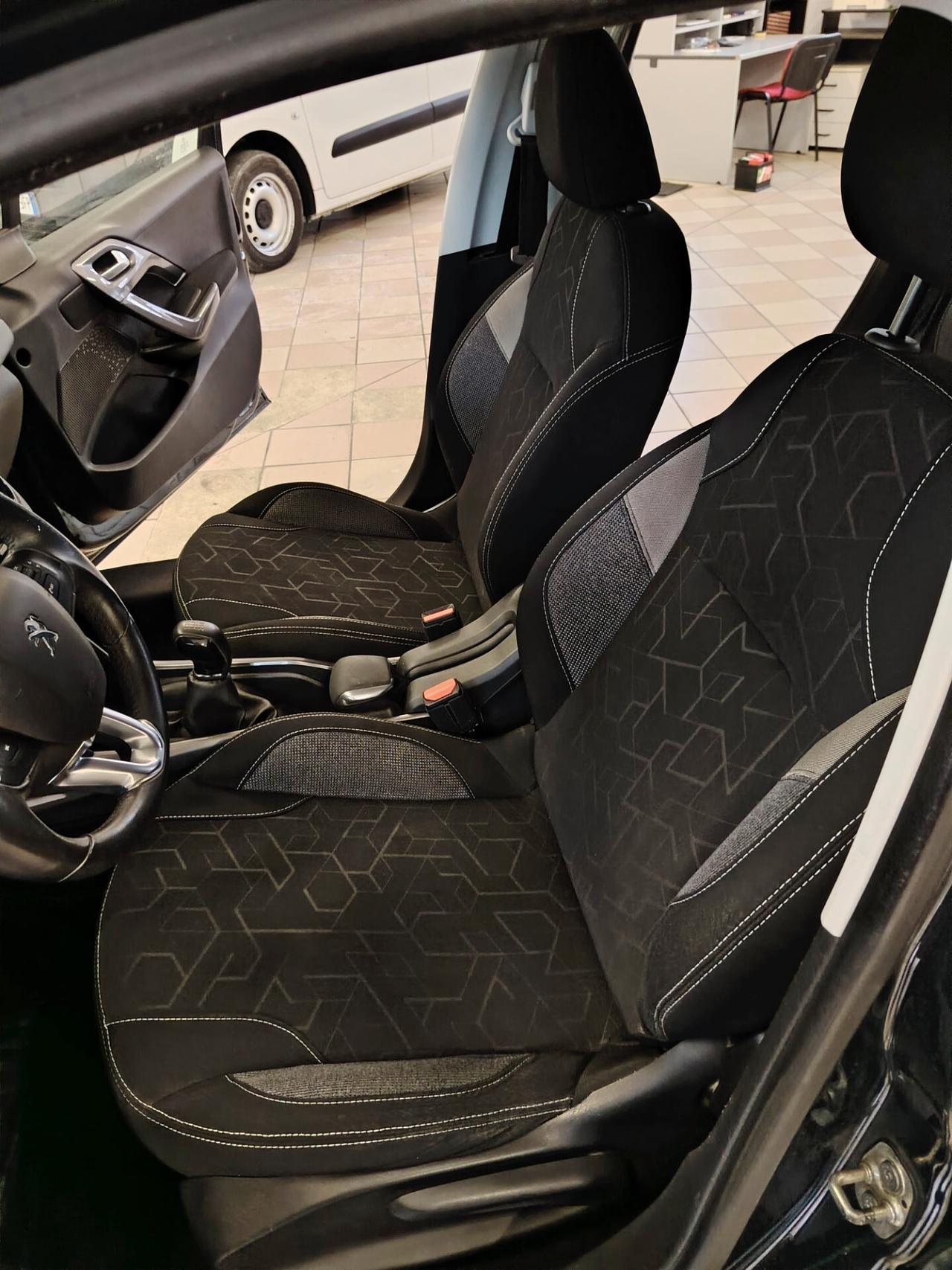 Peugeot 2008 PureTech 82 Active