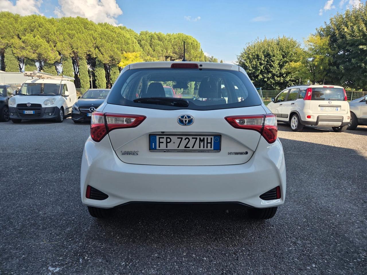 Toyota Yaris 1.5 Hybrid 5 porte Active