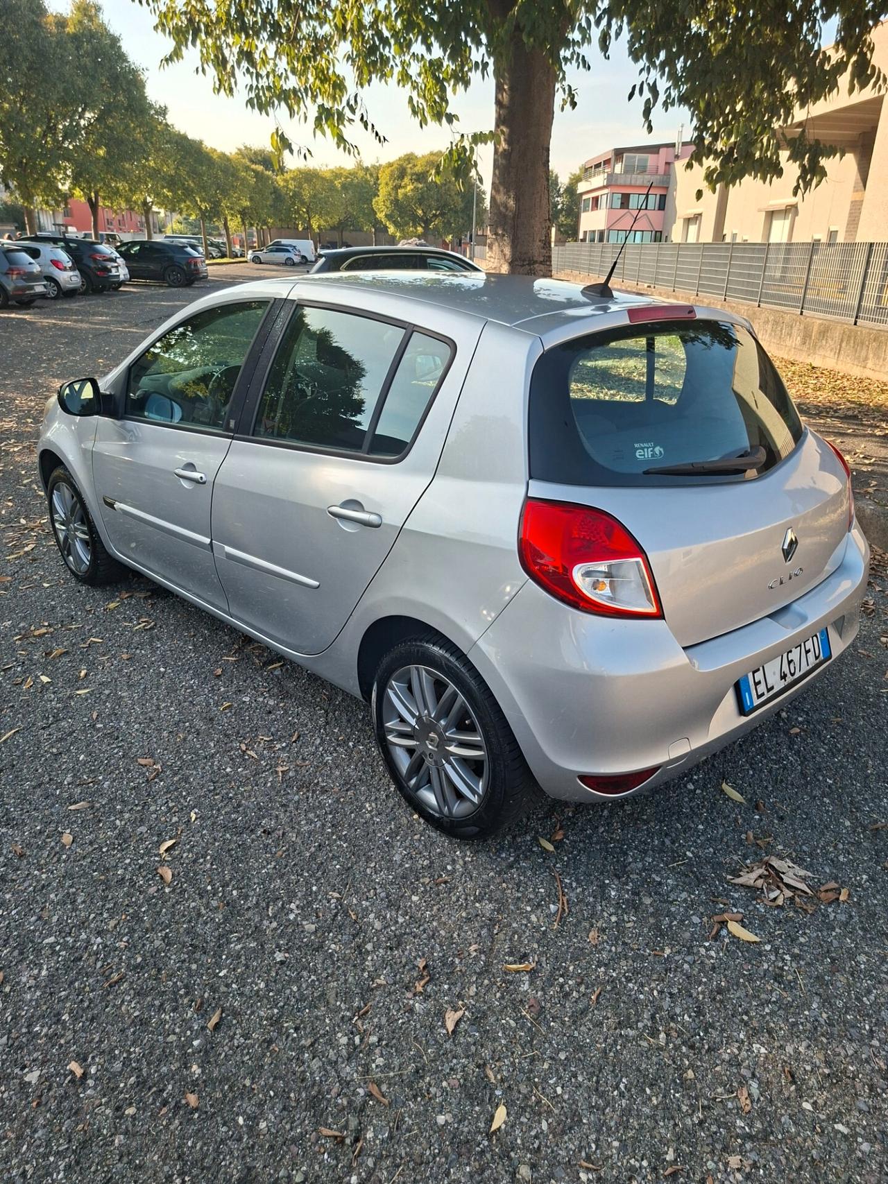 Renault Clio 1.2 16V 5 porte Yahoo!