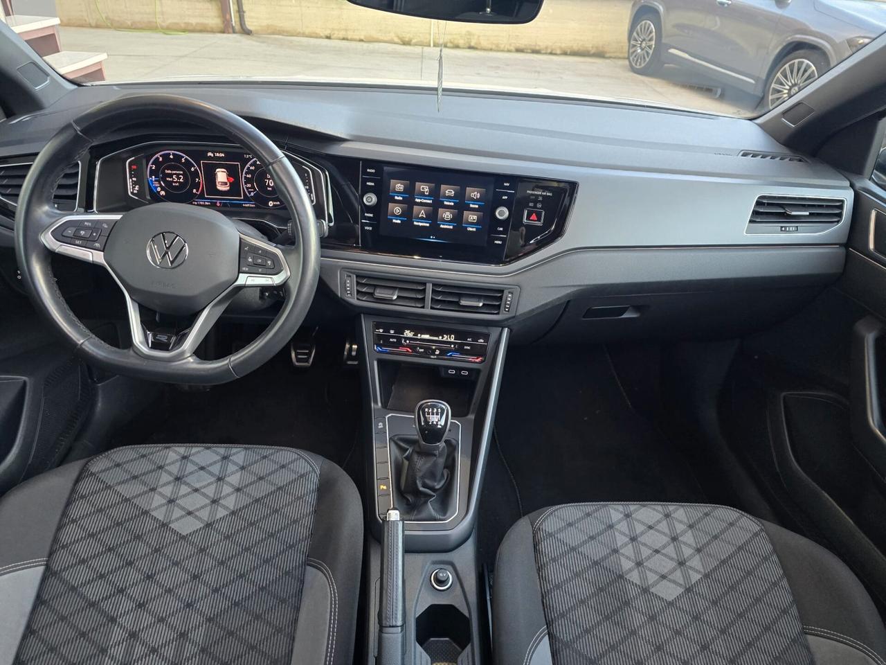 Volkswagen Taigo 1.0 TSI 110 CV R-Line