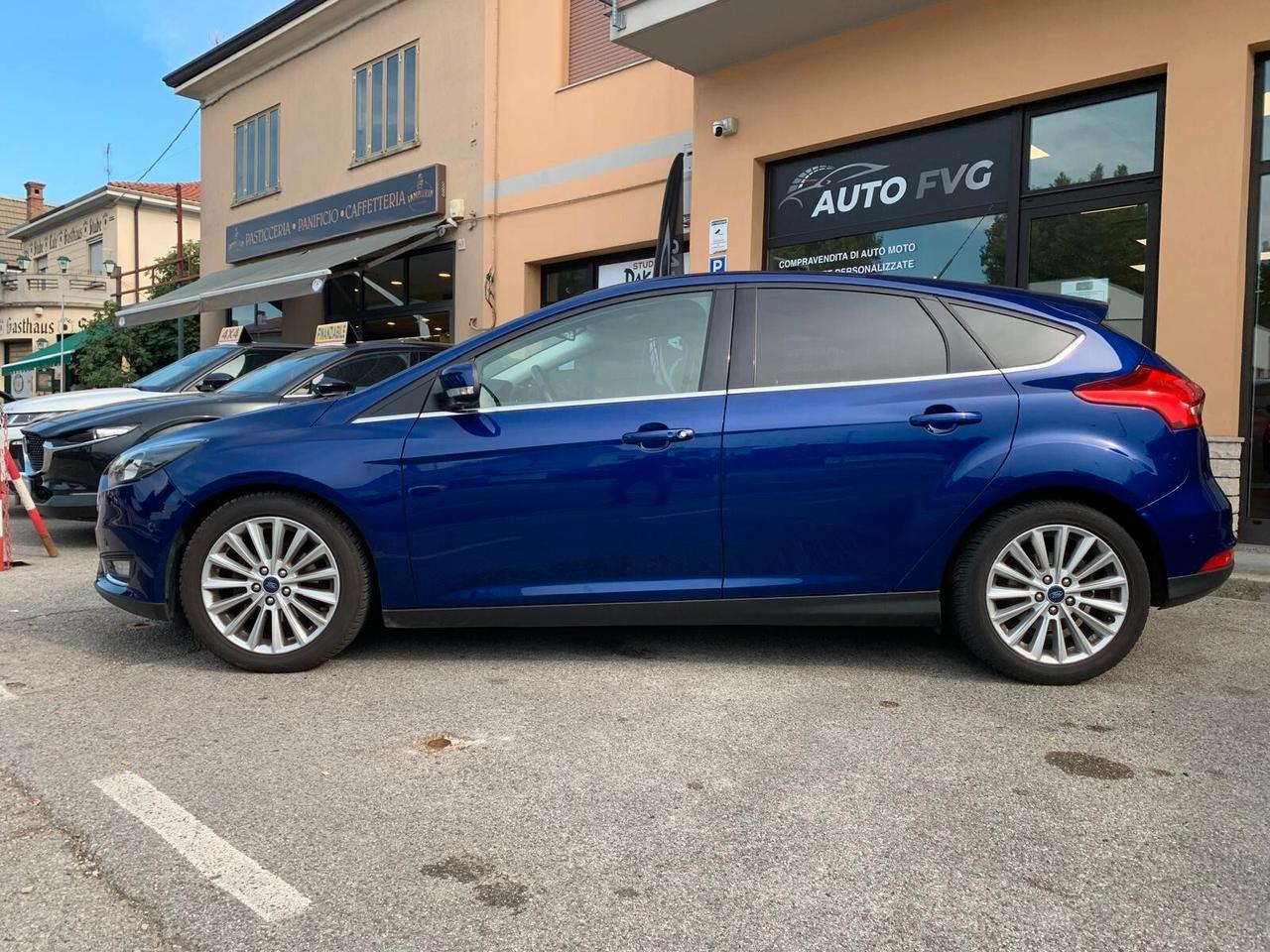 Ford Focus 1.0 EcoBoost 125 CV Titanium