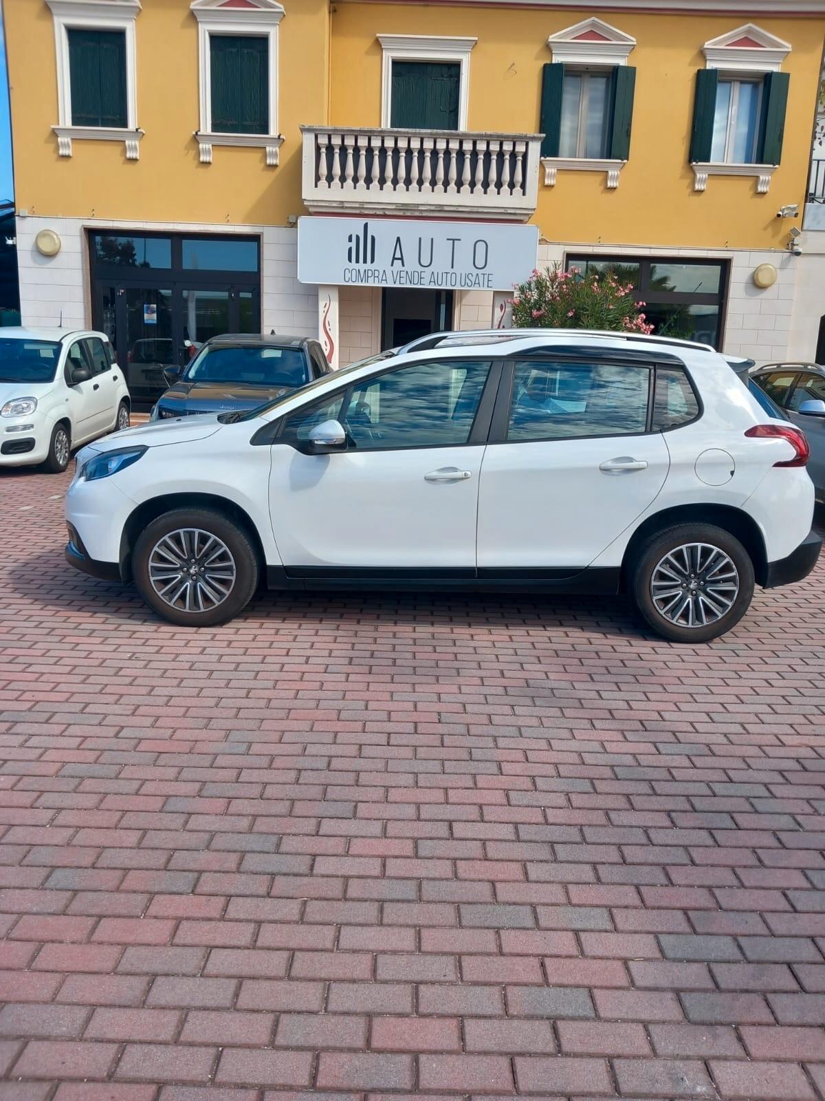 Peugeot 2008 PureTech 82 Allure