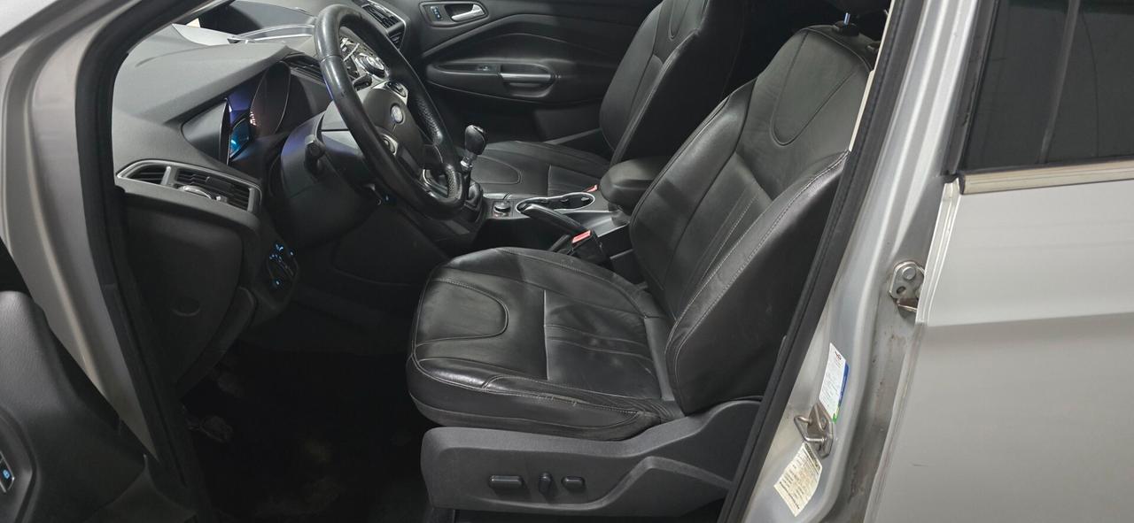 Ford Kuga 2.0 TDCI 140 CV 4WD Business