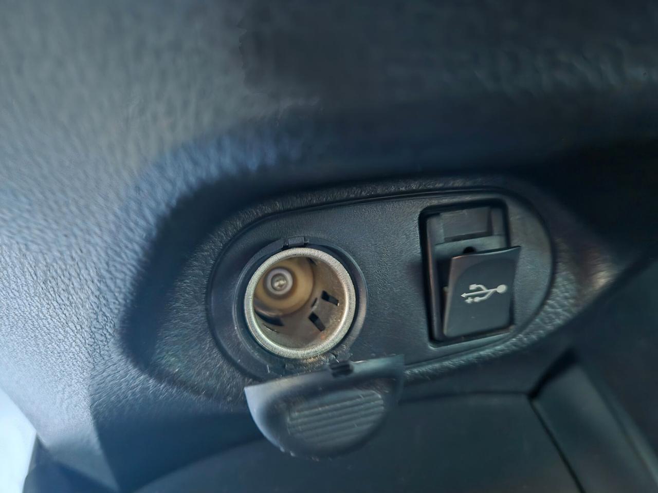 Toyota Yaris ACTIVE 1.0BENZINA 69CV