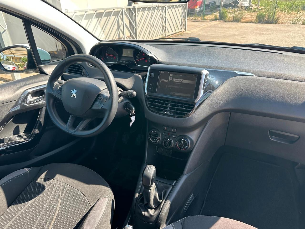 Peugeot 208 Benzina