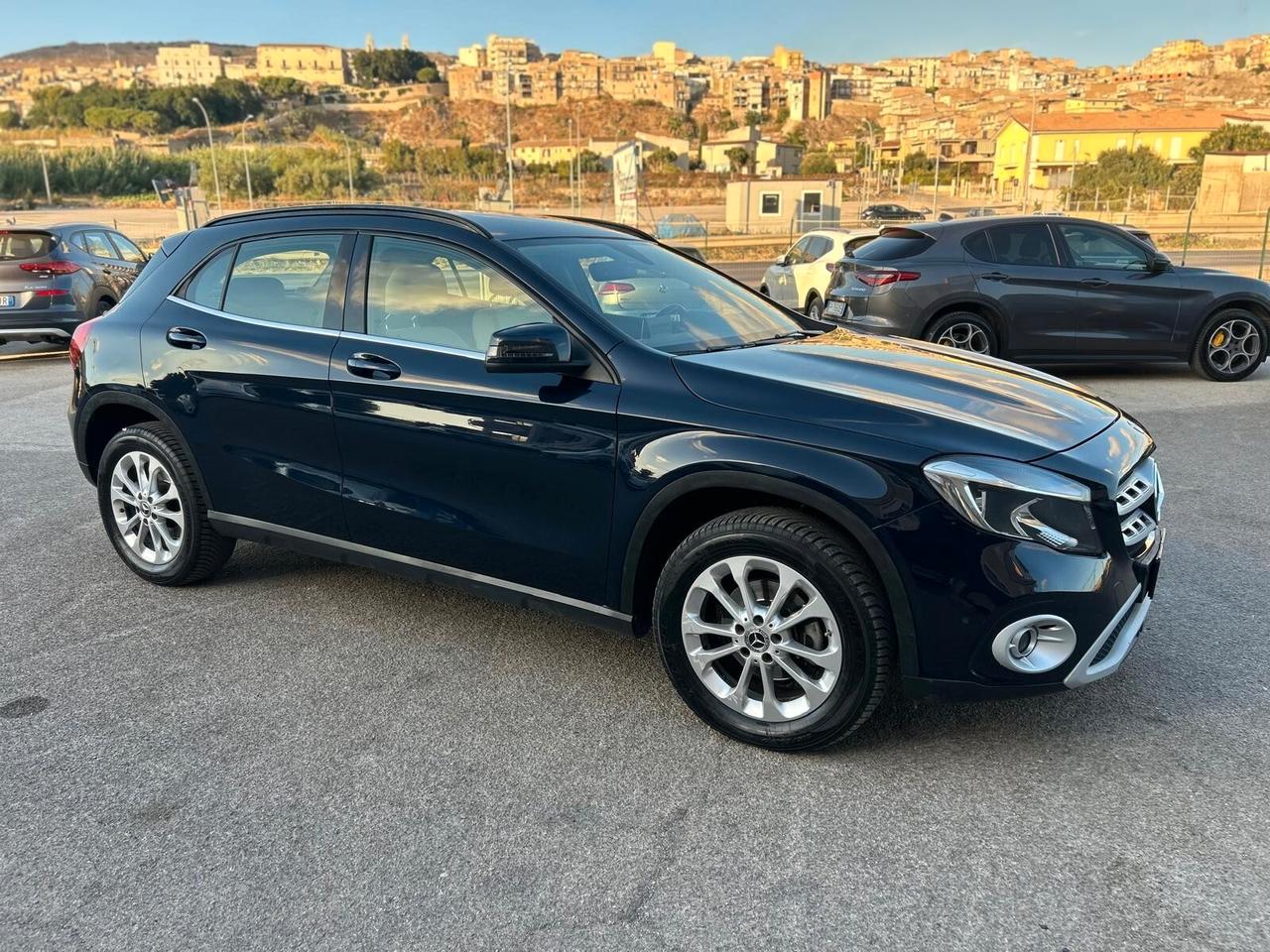 Mercedes-benz GLA 200 d Sport