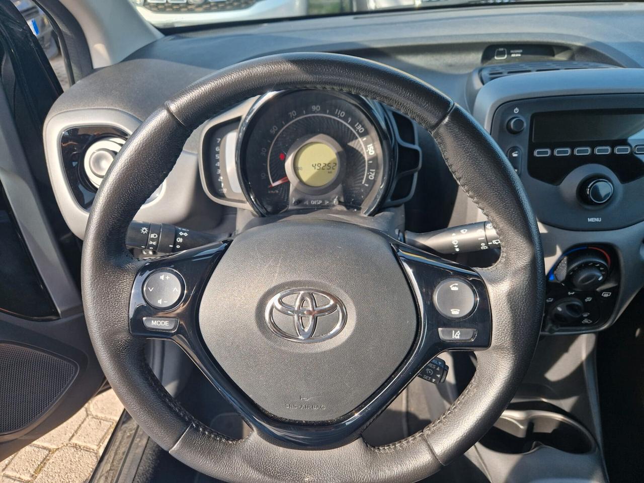 Toyota Aygo 5p 1.0 x-cool 72cv